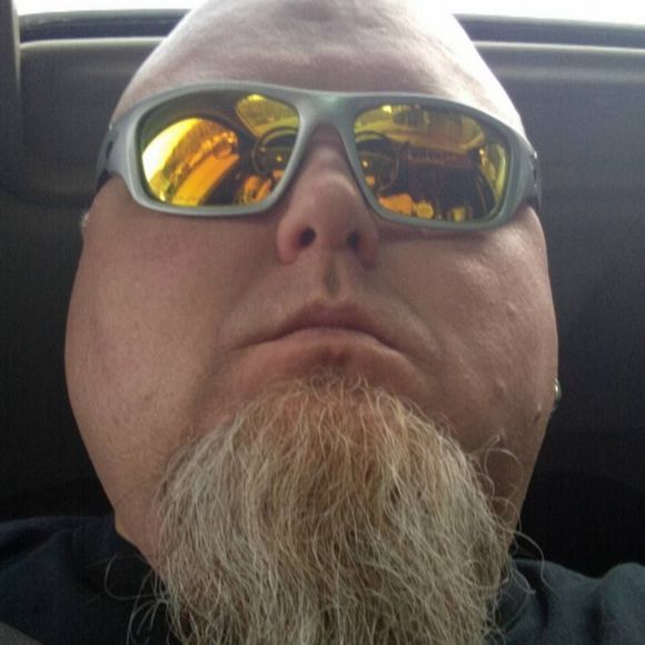 Meet your Posher, Gary - Picture 1 of 1